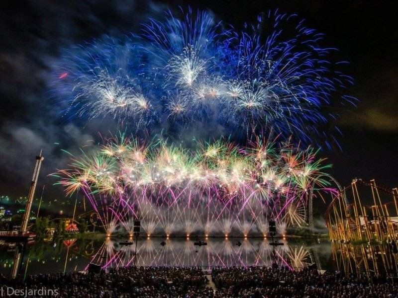 Montreal - L'International Des Feux Loto-Quebec